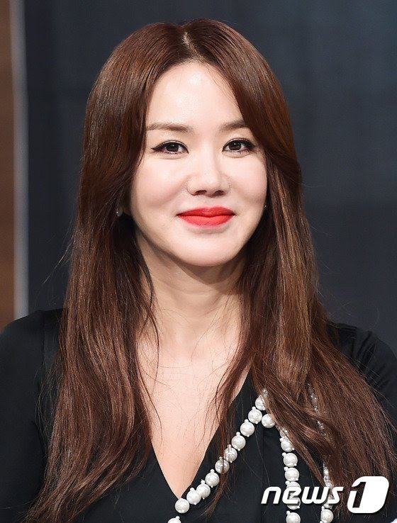 Uhm Jung Hwa actri coreana
