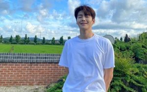 Kim Seon Ho enloquece a los fans después de sus novedades en Instagram