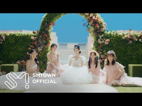 Red Velvet rinde un divertido homenaje a los clásicos en el MV de 'Feel My Rhythm'
