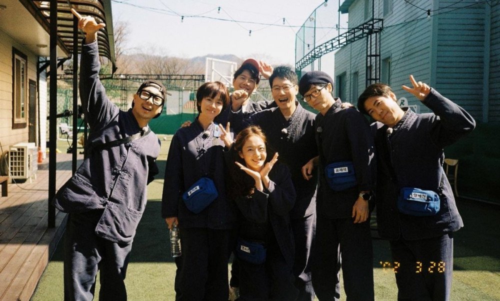 Jeon So Min muestra afecto por los miembros del elenco de 'Running Man' en Instagram
