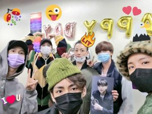Army celebra el noveno aniversario de BTS haciendo donaciones a varias causas