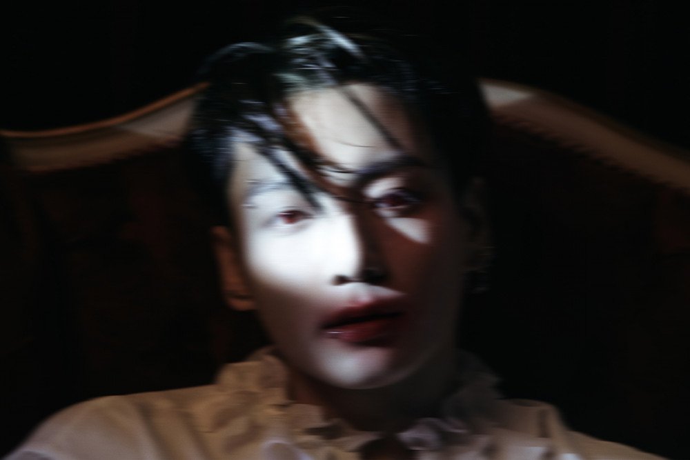 Jungkook de BTS lanza un dramático video teaser 'Inner Self' para la carpeta de fotos 'Me, Myself, and Jung Kook'