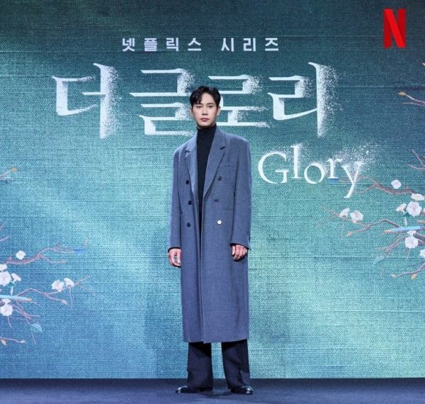 Los fans de ‘The Glory’ se burlan de la foto de Instagram de Park Sung Hoon